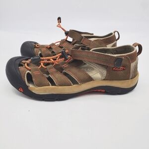 Keen Shoes Men 6 Newport Leather Sandals Hiking Waterproof Closed Toe